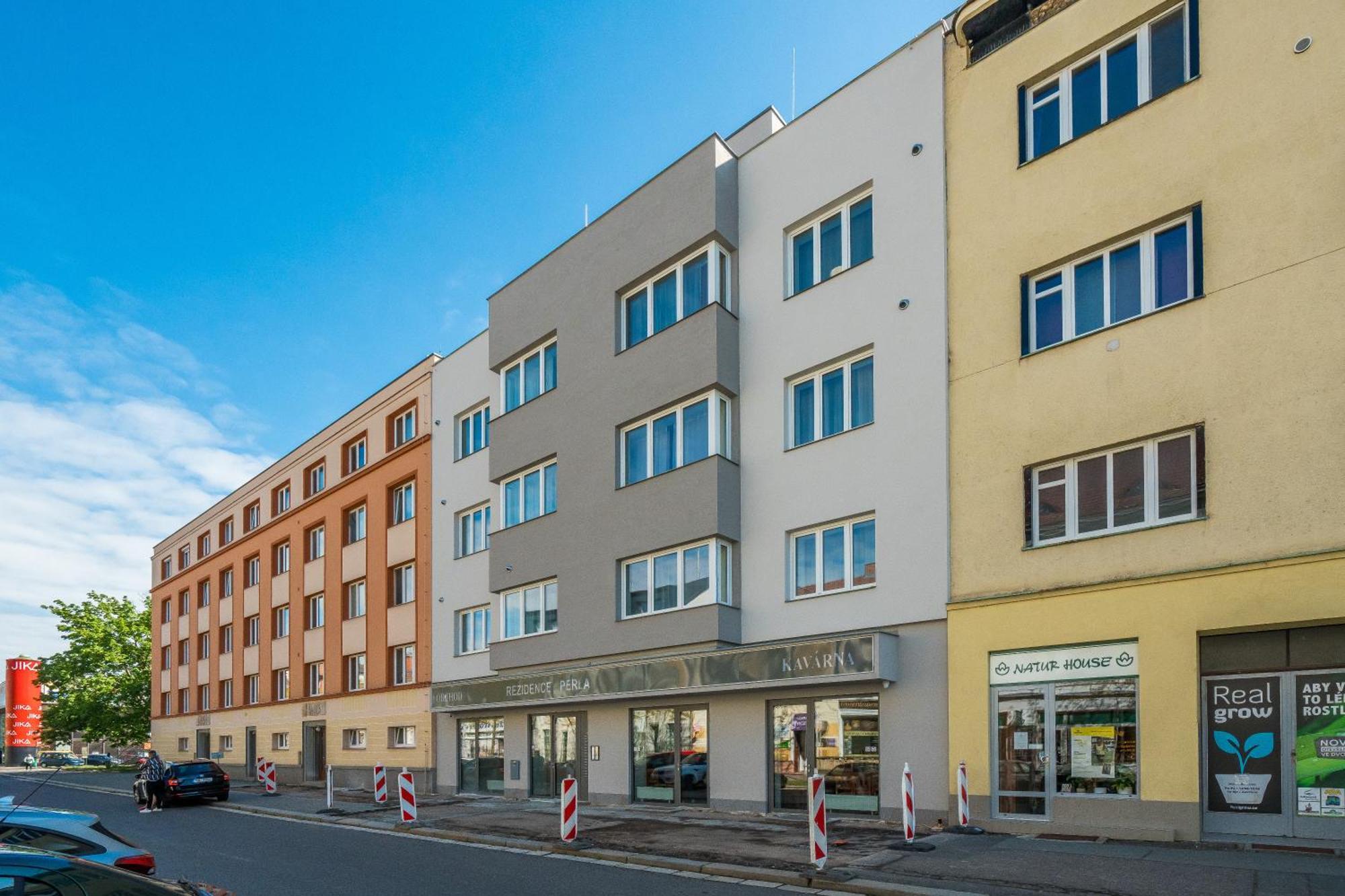 Perla Hradce Apartment Hradec Kralove Exterior photo